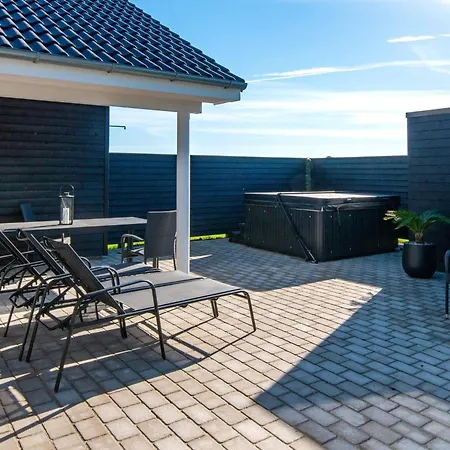 16 Person In Sydals Tatil Evi Sarup